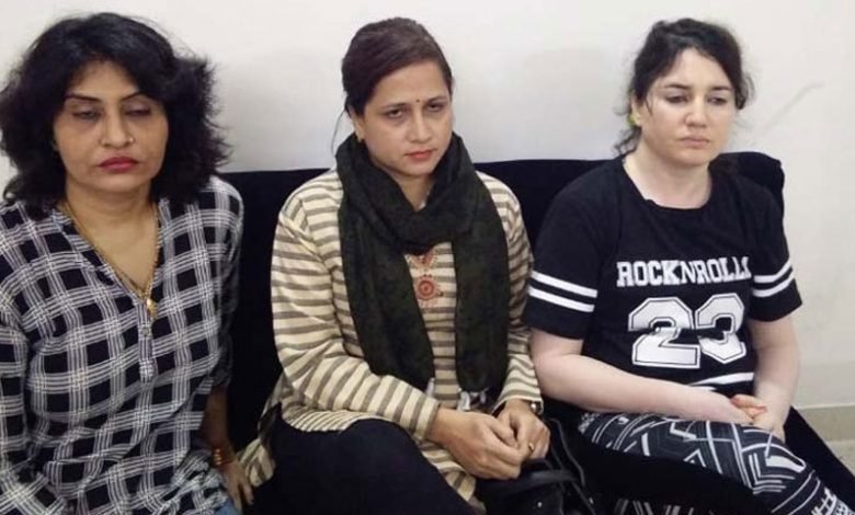 بھارتی تاریخ کا سب سے بڑا سیکس سکینڈل 1 5d8e2269e3671