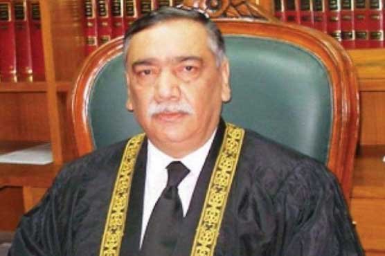 آج وکلا اپنا کیس لاتوں ، گھونسوں سے بیان کرتے ہیں:چیف جسٹس 1 CJP