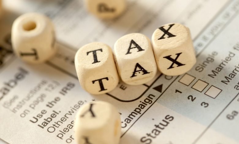 سوال نہ کرو بس ٹیکس دو 1 Tax