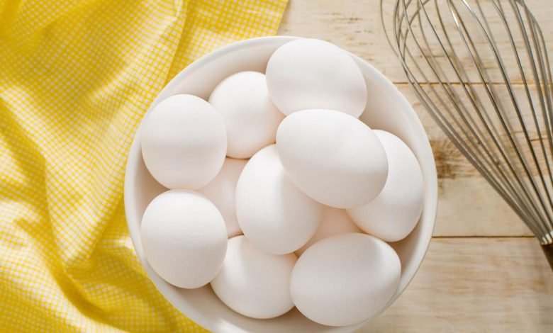 Eggs with Whisk 030 1