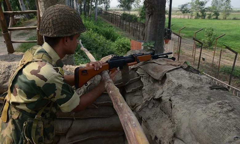 بھارتی فوج کی بلا اشتعال شیلنگ، پاک فوج کے جوان سمیت 6 شہری شہید 1 Kashmir 2