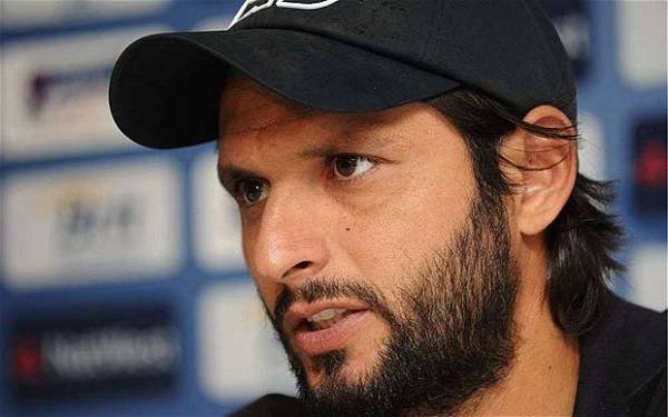 ہمارے پاس تجربہ کار اور تیز گیند کرنے والے باؤلرز نہیں ہیں 1 afridi4