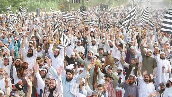 مولانا کا لانگ مارچ رنگ لائے گا یا پھیکا پڑ جائے گا 1 images 24