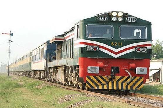 سرکاری محکموں میں قرعہ اندازی سے تعیناتیوں پر سوالیہ نشان لگ گئے 1 railway 1