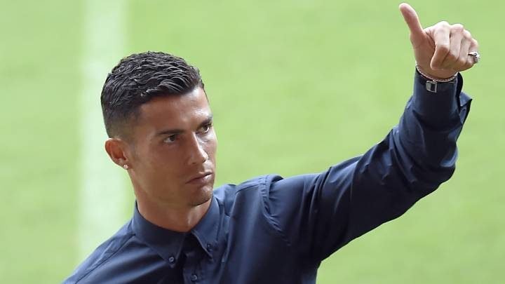 رونالڈو نے انسٹاگرام سے لاکھوں ڈالرز کمالیے 1 ronaldo