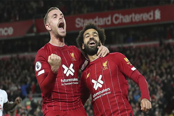 فٹبال پریمیئر لیگ : دلچسپ مقابلے کے بعد بارسلونا کا میچ برابر 1 517440 42858370