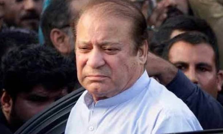 نواز شریف سروسز ہسپتال سے اپنی رہائشگاہ جاتی امراء منتقل 1 Nawaz