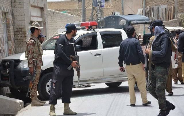 کوئٹہ: فائرنگ کے تبادلے میں 3 دہشت گرد ہلاک 1 Quetta Firing