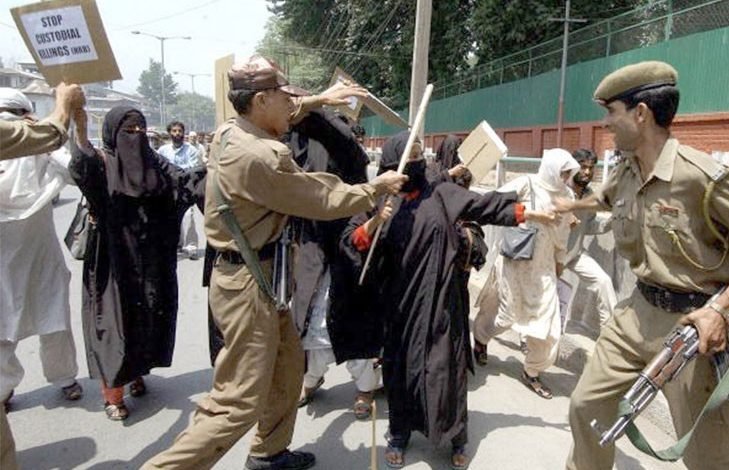 بھارتی فورسز کی کشمیری خواتین کیخلاف انسانی حقوق کی خلاف ورزیاں 1 kashmir 1
