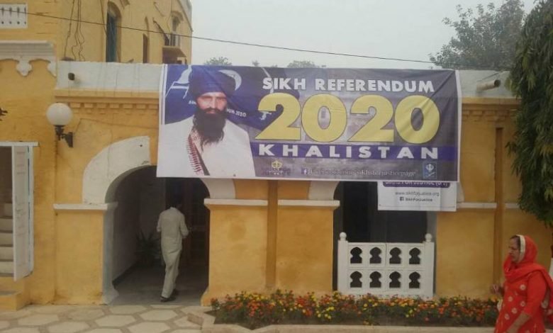 khalistan referendum 2020 banners put up during 549th birthday anniversary of baba guru nanak 1509788124 1662