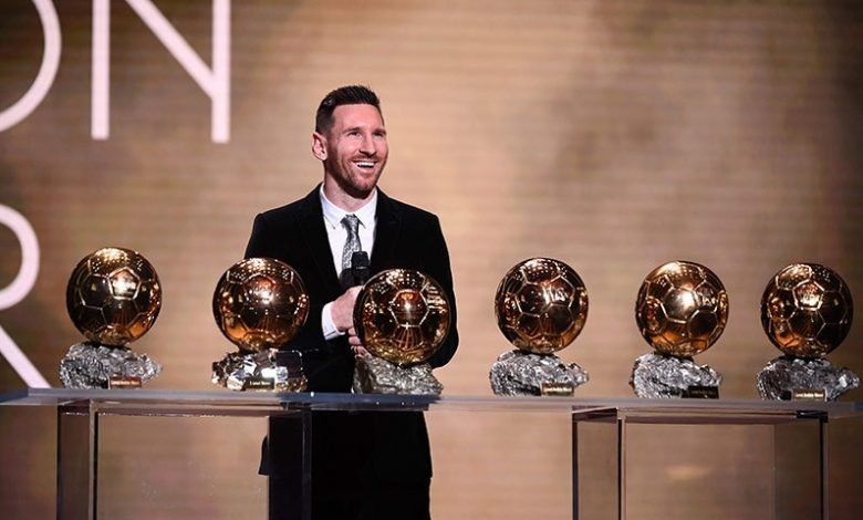 میسی نے کیریئر میں چھٹی مرتبہ سال کے بہترین فٹبالر کا ایوارڈ اپنے نام کردیا 1 5de63d9834ccc