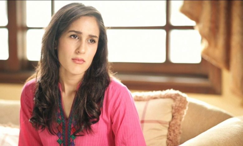 میرا سیٹھی شیکسپیئر کے ڈرامے کے اردو ورژن میں کاسٹ 1 mira sethi appreciation cover