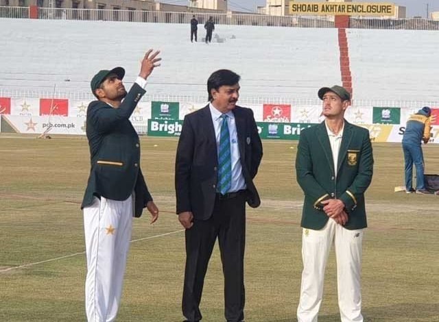 دوسرا ٹیسٹ: قومی ٹیم کی جنوبی افریقہ کے خلاف ٹاس جیت کر بیٹنگ 1 2138826 toss 1612414861 642 640x480