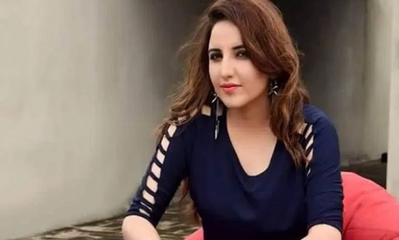 ٹک ٹاک اسٹار حریم شاہ کی ویب سیریز 'راز' کا ٹریلر جاری 1 60264bc291bf8