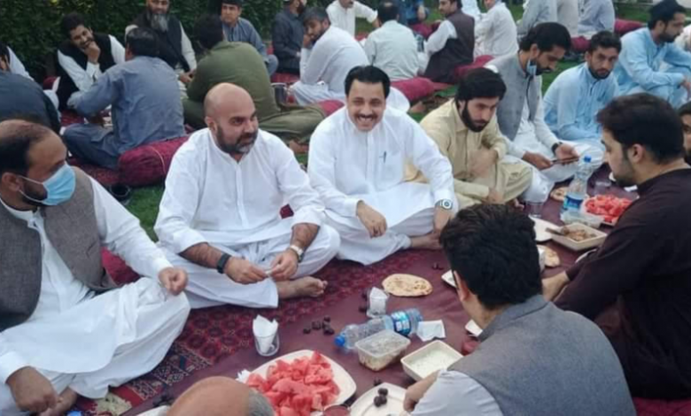 ایس او پیز کی خلاف ورزی پر وزیر صحت خیبر پختونخوا کے خلاف مقدمہ درج 1 6087cfb16e73a