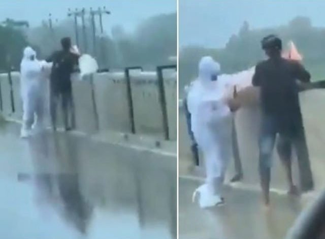 Video of Corona patient's body dumped in river goes viral in India, staff arrested