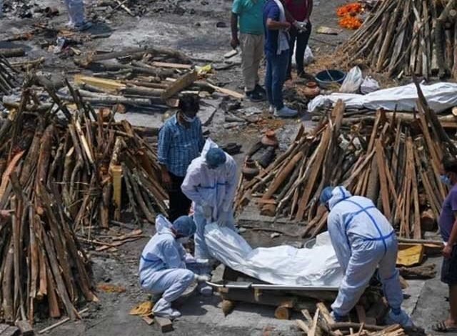 بھارت میں کورونا وبا سے ہونے والی ہلاکتیں 3 لاکھ سے تجاوز کرگئیں 1 The death toll from the Corona epidemic in India has crossed 300,000