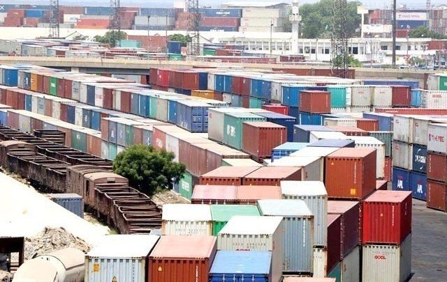 کمرشل ایکسپورٹرز کے لیے ریفنڈ کی شرح میں اضافہ 1 Increase in refund rates for commercial exporters