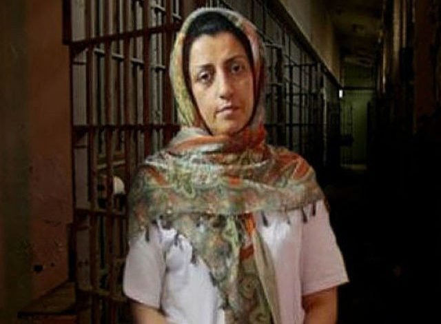 Iranian woman journalist sentenced to 30 months in prison and 80 lashes