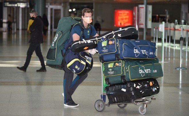 آئی پی ایل میں شامل آسٹریلوی کھلاڑی سڈنی پہنچ گئے 1 IPL players arrive in Sydney