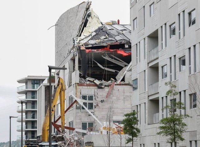 5 killed in Belgium school building collapse