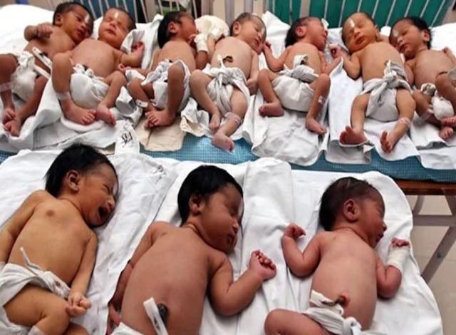 A woman in South Africa gave birth to 10 children, setting a world record