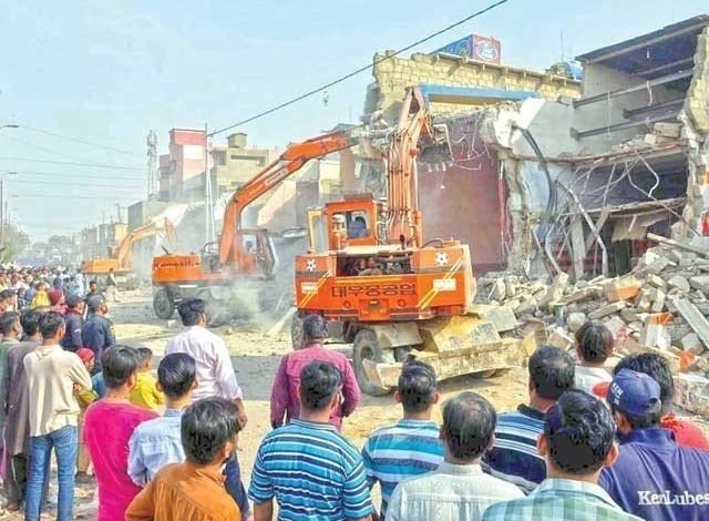 Supreme Court orders demolition of buildings on Green Belt in Karachi