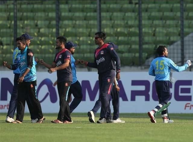 Dhaka Premier League - Top official injured in clash