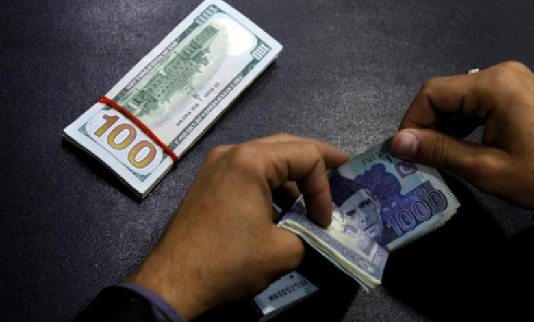 The current account had a surplus of 63 632 million in the first 11 months