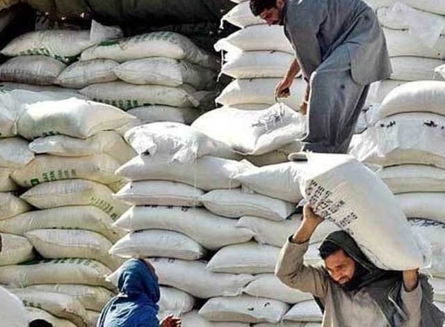 On the assurance of Finance Minister Shaukat Tareen, Pakistan Flour Mills Association has announced to end the strike on Friday evening.