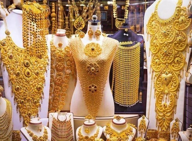 The global market stabilized and the price of gold rose further in Pakistan