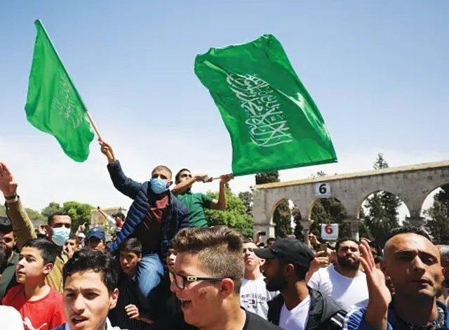 Germany bans Hamas flag