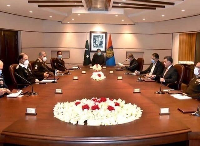Prime Minister Imran Khan visits ISI headquarters