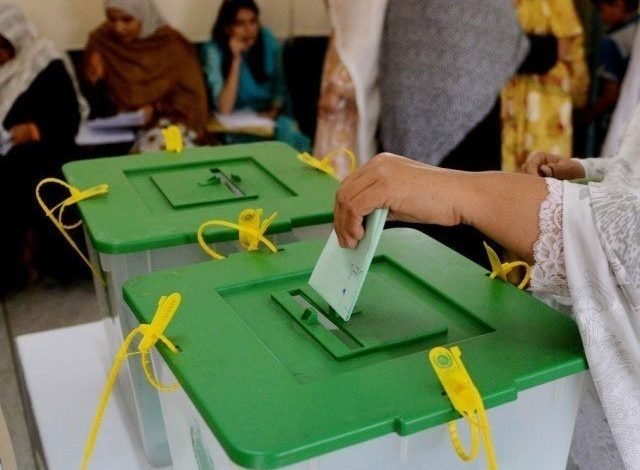 پی ٹی آئی کے فخر زمان این اے 45 میں دھاندلی کے ذمہ دار قرار 1 Election 2
