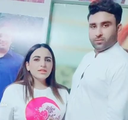 بلال شاہ کی معروف ٹکر ٹاکر حریم شاہ سے شادی کی تصدیق
