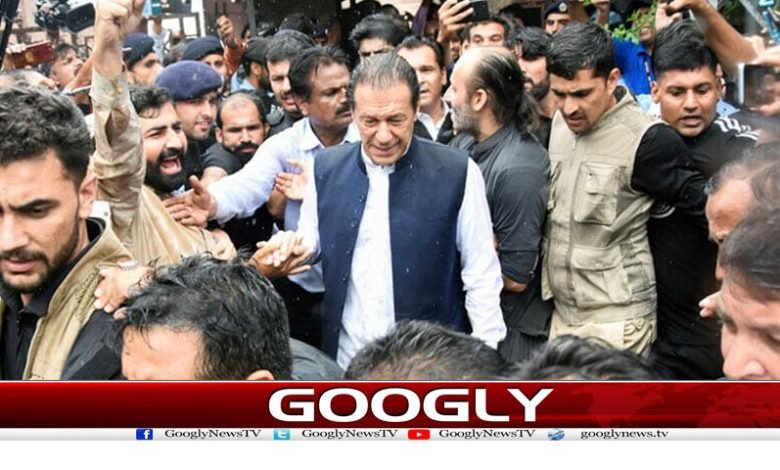 آج مختلف کیسز میں پیشی کیلئے اسلام آباد نہیں آئیں گے 1 imran 13