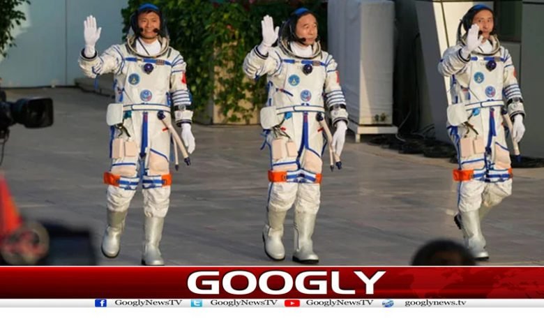 China Sends First Civilian News in Urdu