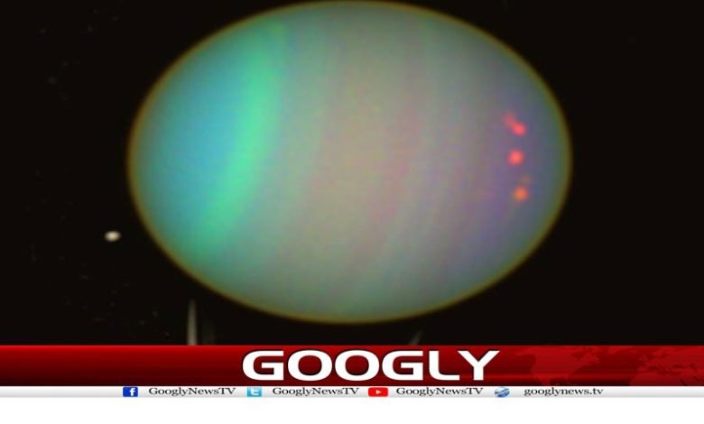 یورینس کے چار چاندوں پر پانی کی موجودگی کا انکشاف 1 moon 1