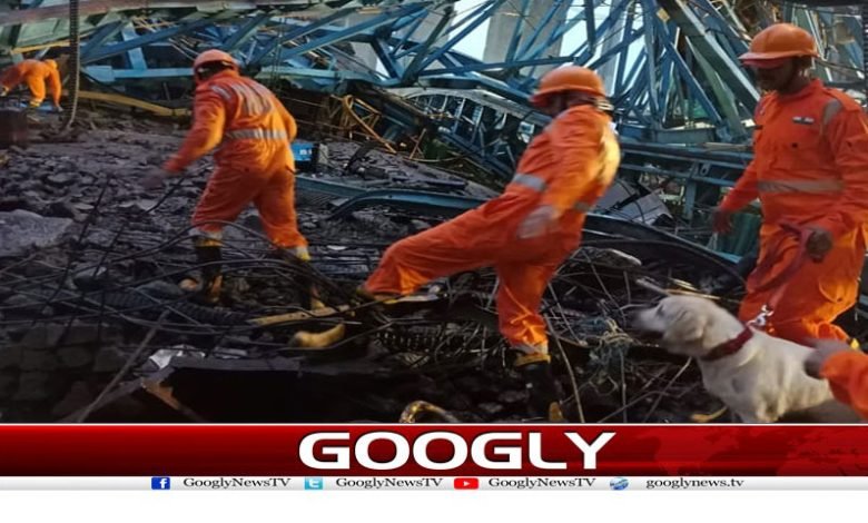 India Due to Crane Collapse 17 People Died