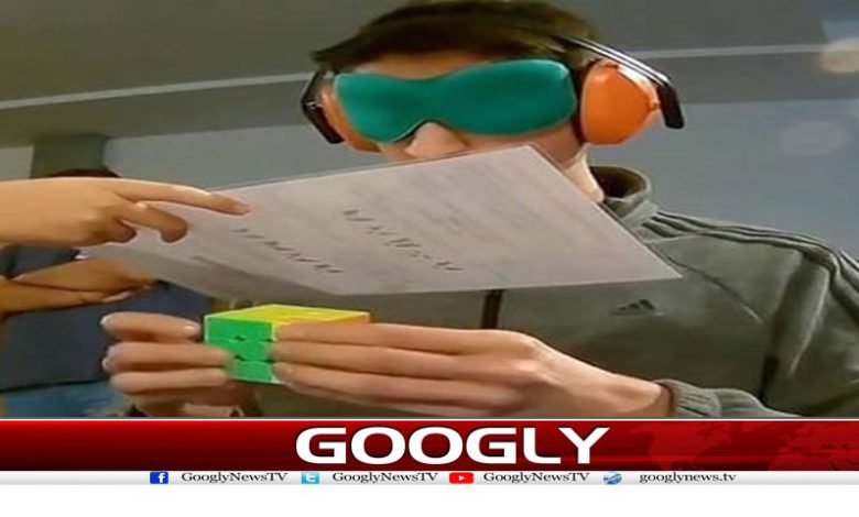 Set Record For Solving Rubik's Cube Urdu
