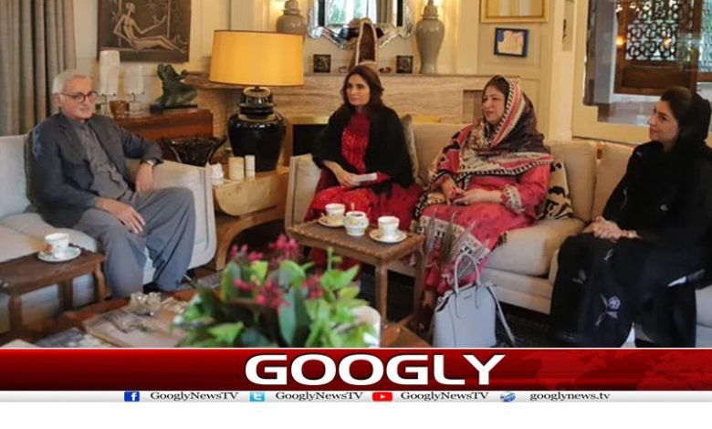 PTI 3 Women Left Party News Urdu