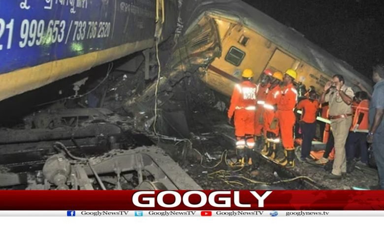 India Train in 13 People Killed News
