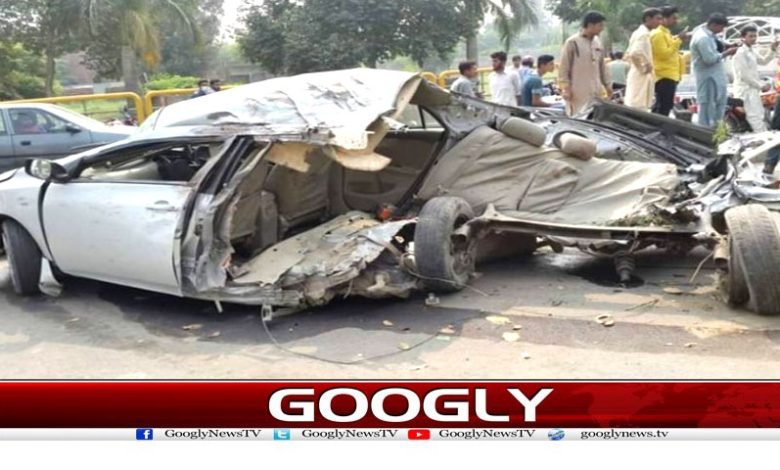 کار حادثہ کیس میں چھ افراد کی ہلاکت پر دفعہ 302 شامل 1 Accident 2