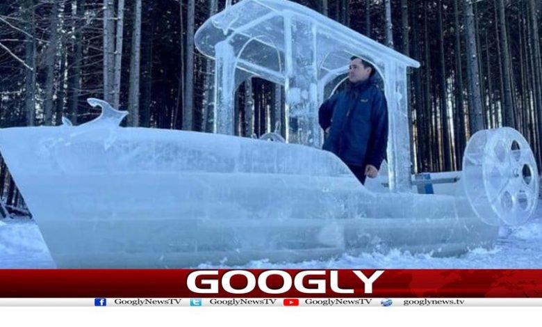 بیلاروسی شہری کی مکمل برف سے بنی کشتی وائرل 1 boat