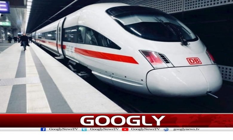 جرمن نوجوان کا 1 برس تک ٹرینوں میں قیام 1 Train 1