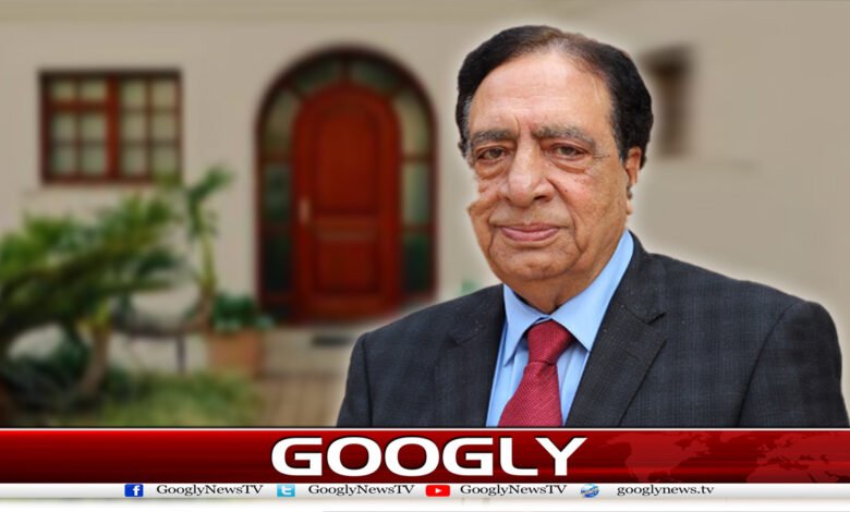 Atta ul Haq Qasmi Famous Column in Urdu