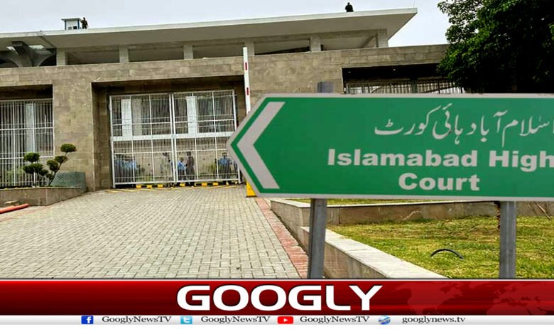 18 آزادی اظہار رائے کی آڑ میں کسی کی تضحیک نہیں ہونی چاہیے،