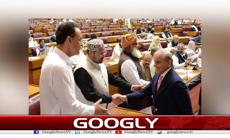 قومی اسمبلی کے ایجنڈے میں آئینی ترمیم کا ذکر کیوں موجود نہیں؟ 1 pm22