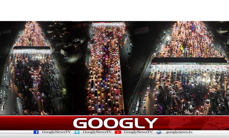 پی ٹی آئی قافلہ 26 نمبر چونگی پہنچ گیا، پولیس کی شدید شیلنگ