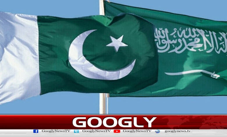 Pakistan and Saudi Arabia sign agreement to publish and translate Holy Quran